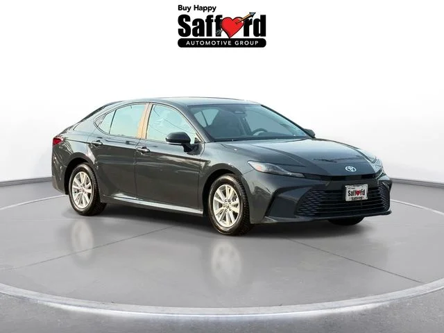 Used 2025  Toyota LE image 9
