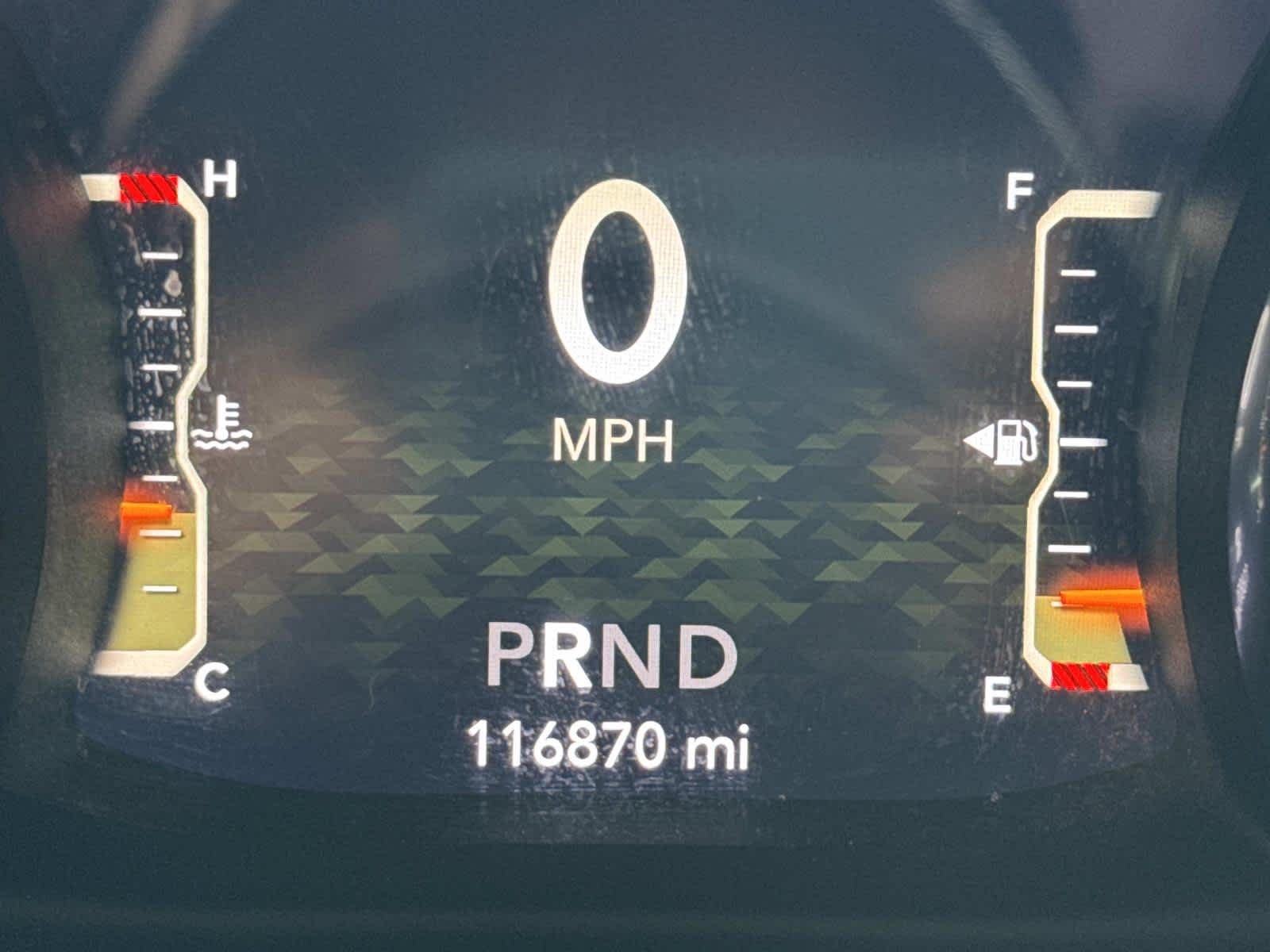 Used 2018  Jeep Sahara image 18