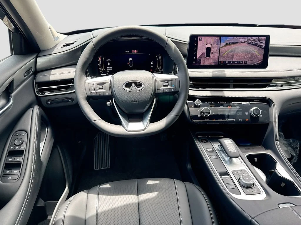 New 2027 MINERAL BLACK INFINITI Luxe FWD image 24
