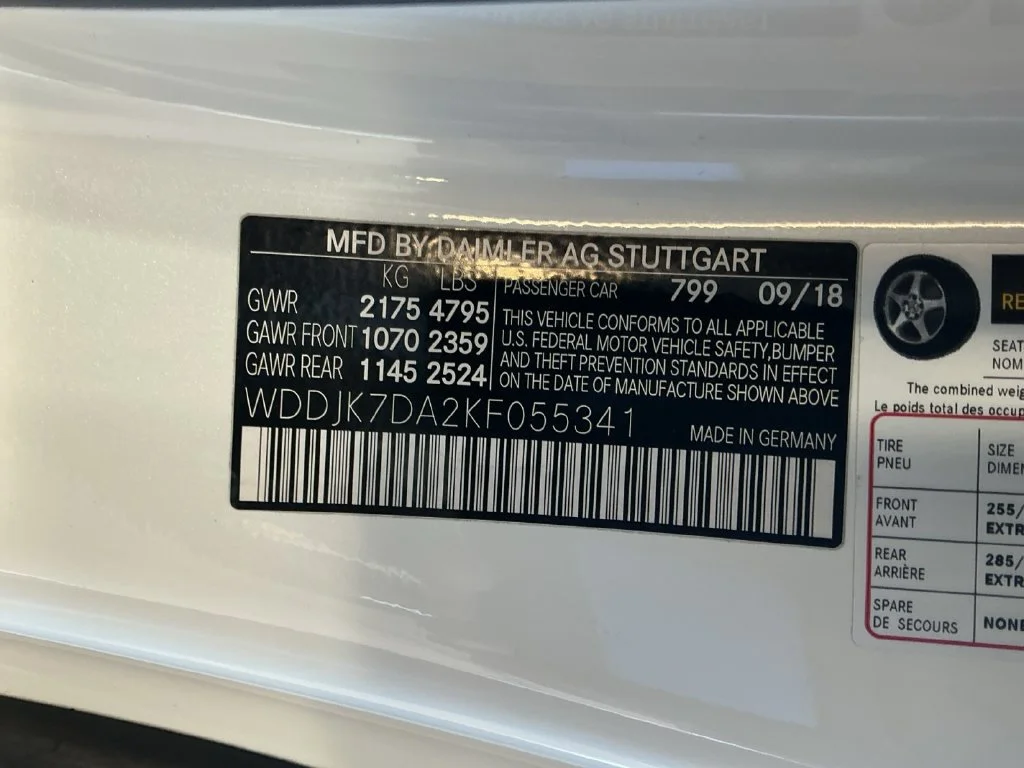 Used 2019 White Mercedes-Benz SL 550 image 31