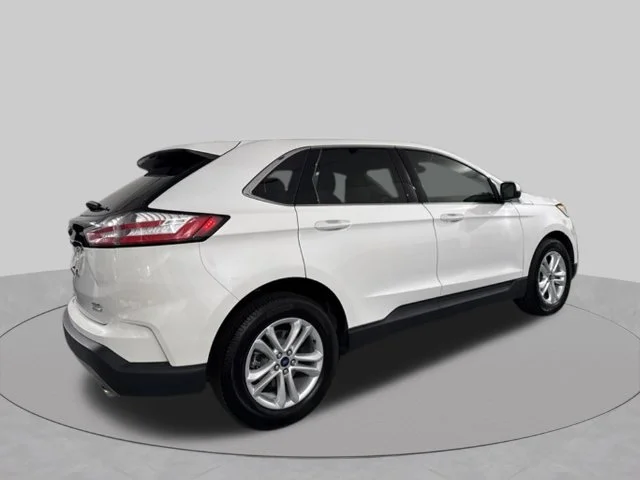 Used 2020 White Ford SEL image 14