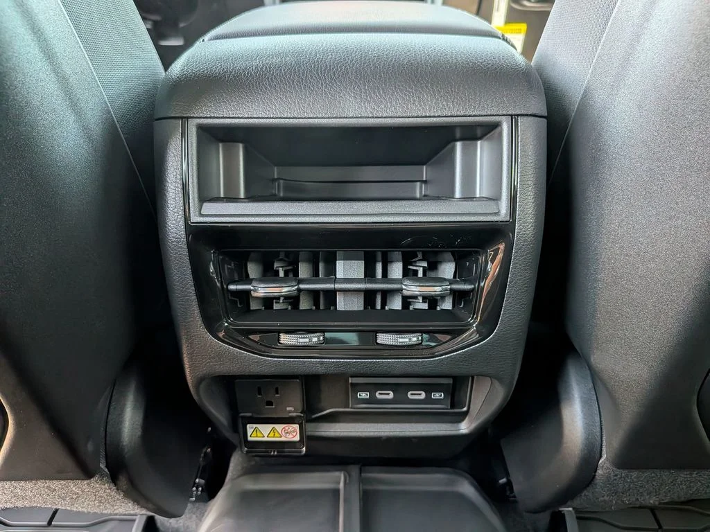 New 2026 White Jeep Altitude image 35
