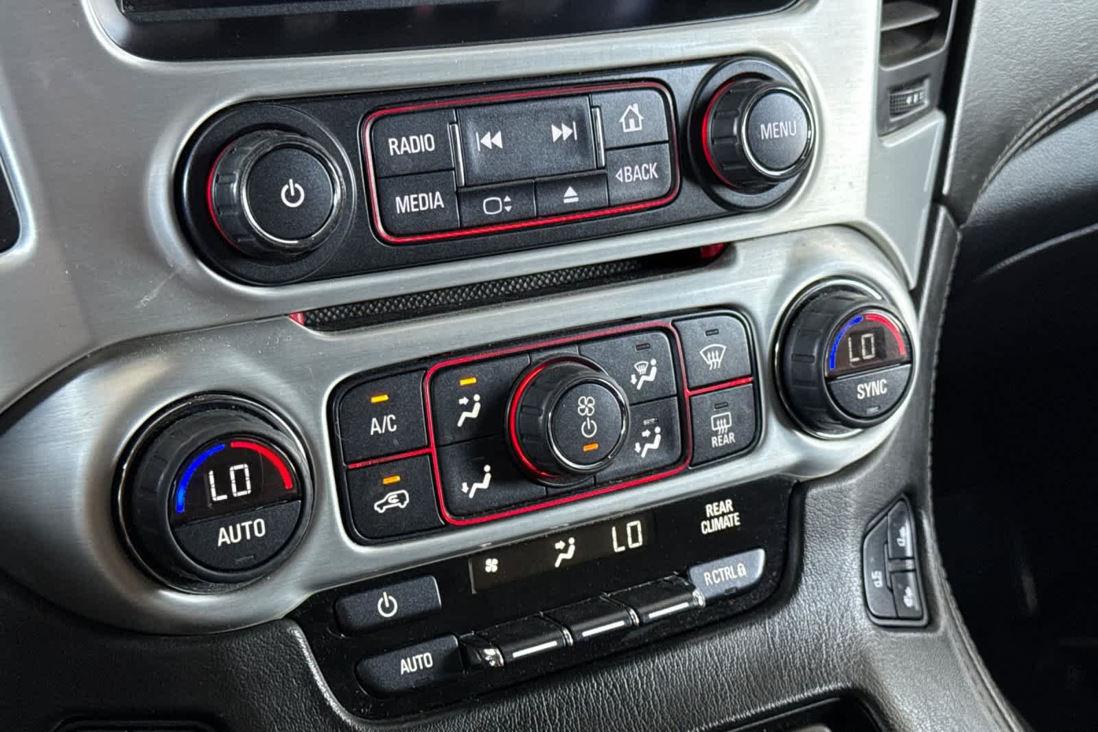 Used 2016 Onyx Black GMC SLT image 25