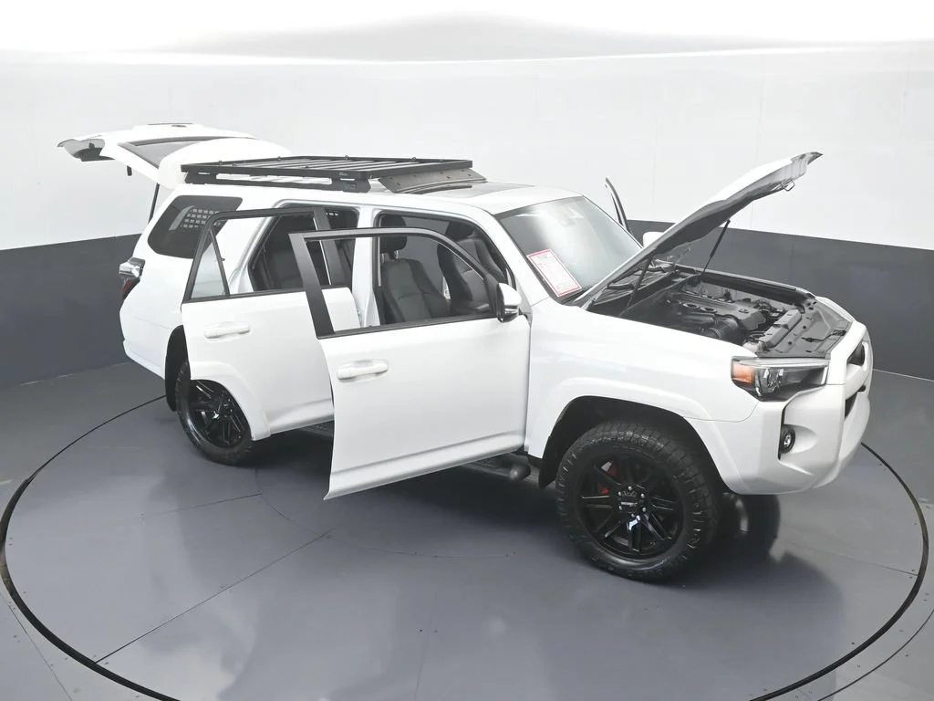 Used 2024 Ice Toyota SR5 Premium image 70