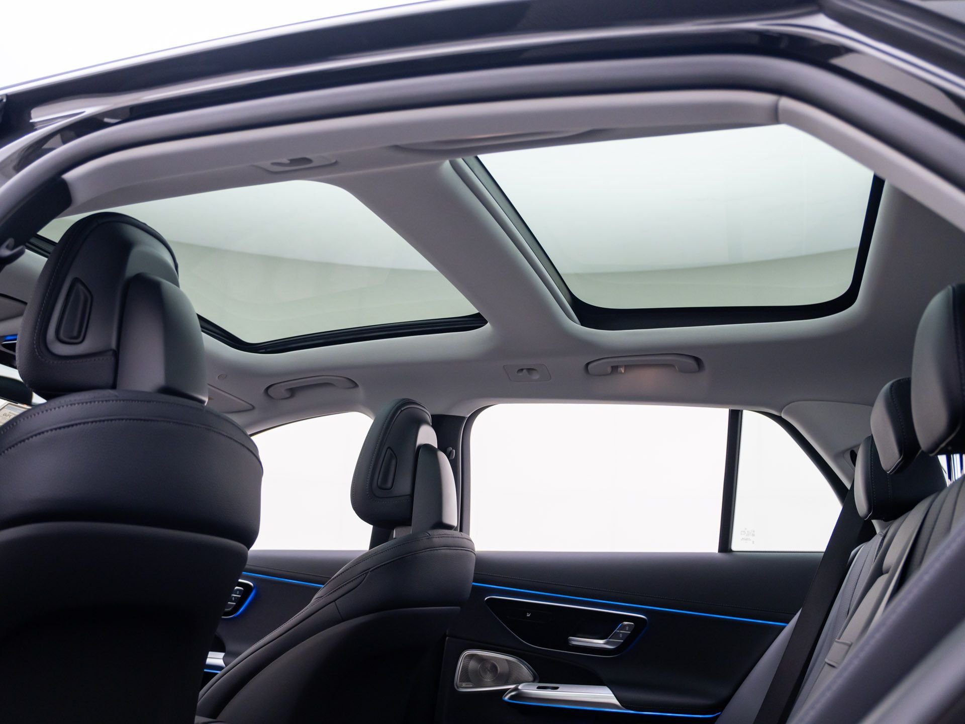 New 2027 Graphite Grey Metallic Mercedes-Benz E 450 image 19