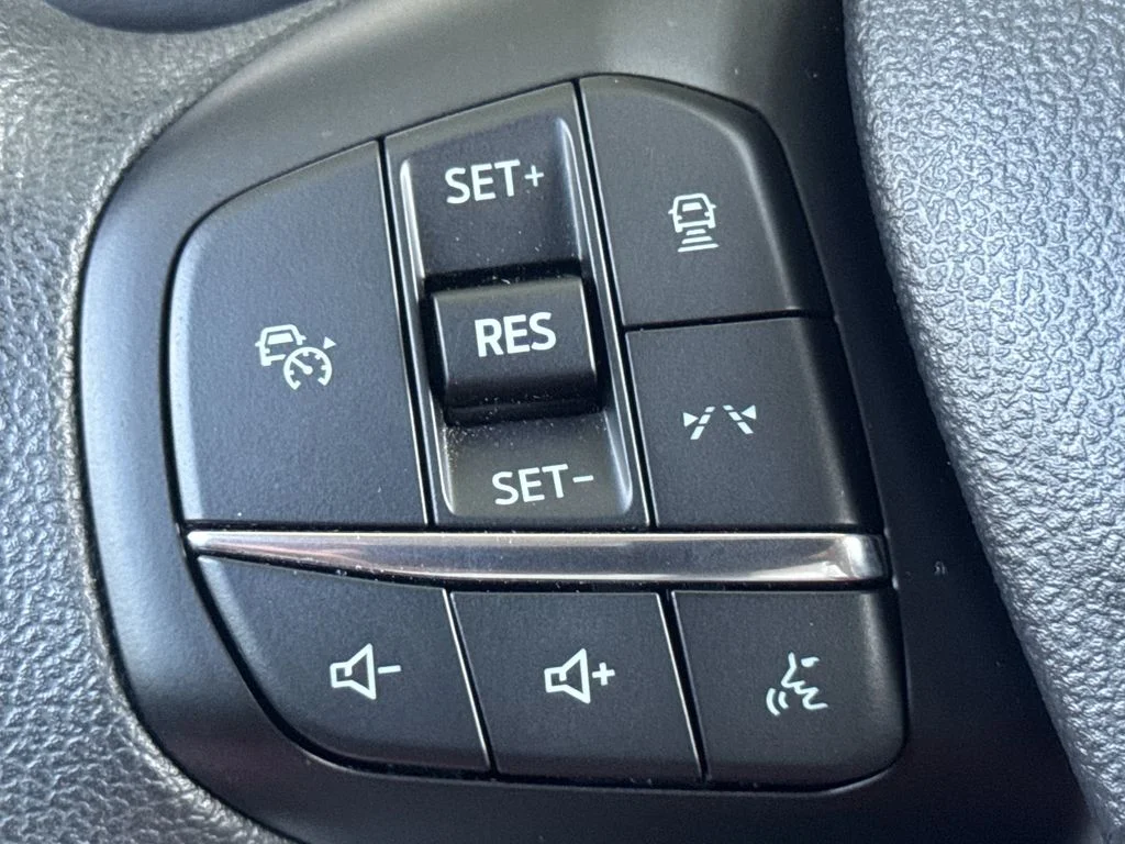 Used 2025 Silver Ford Active image 24