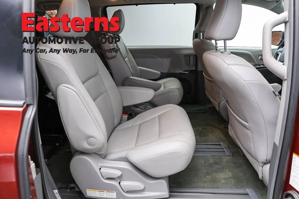 Used 2019 Red Toyota XLE image 26