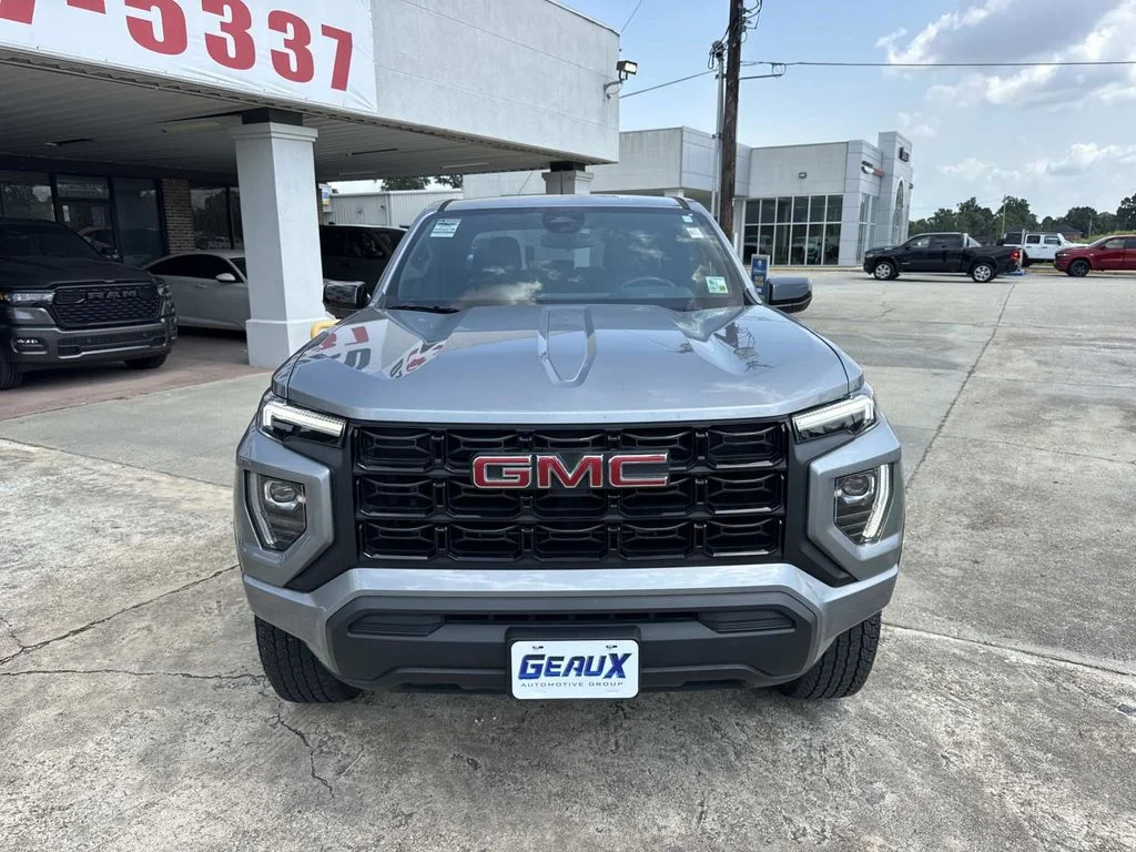 Used 2024 Silver GMC Elevation image 7