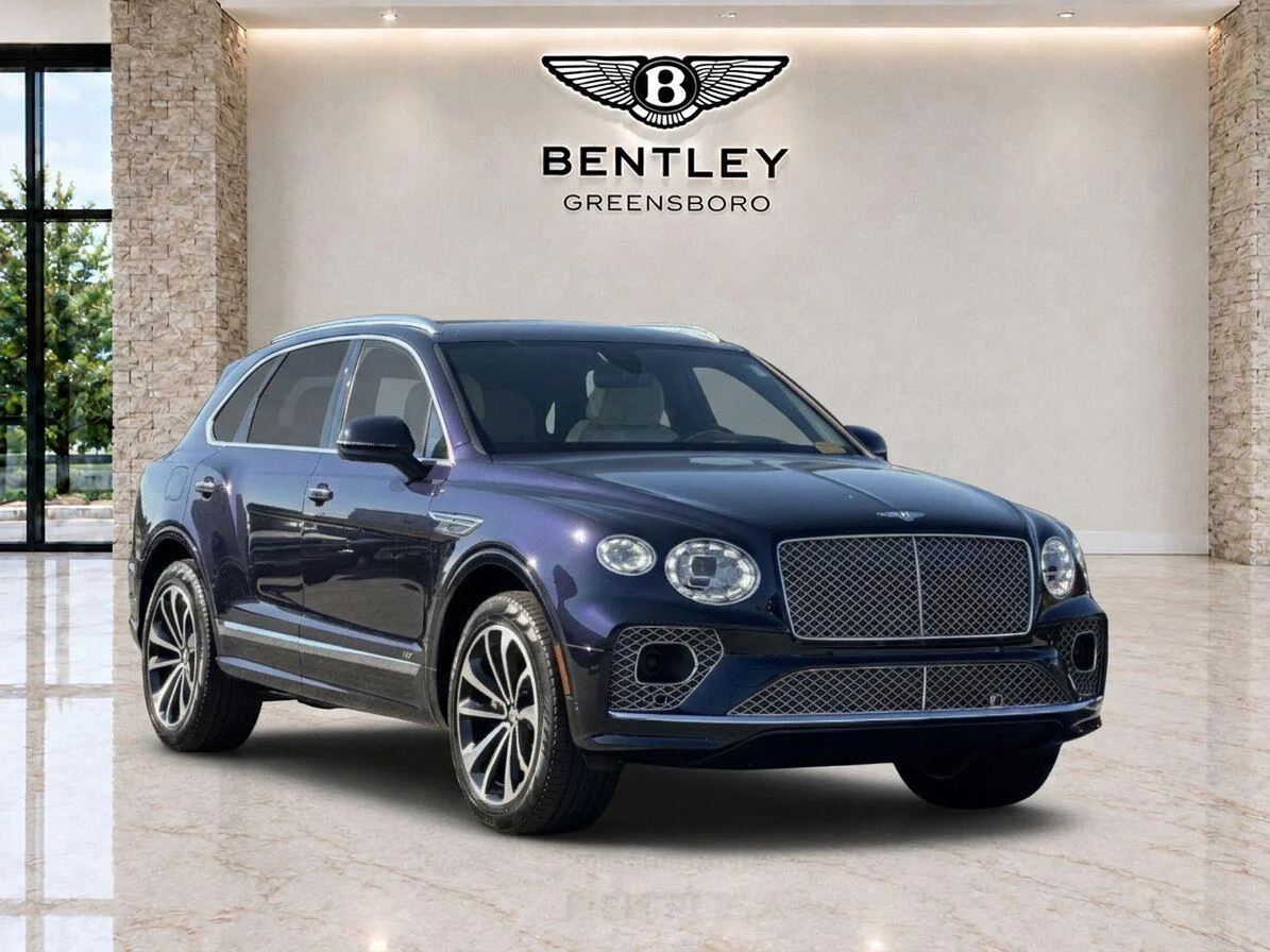 Used 2022 Dark Sapphire Bentley V8 image 7