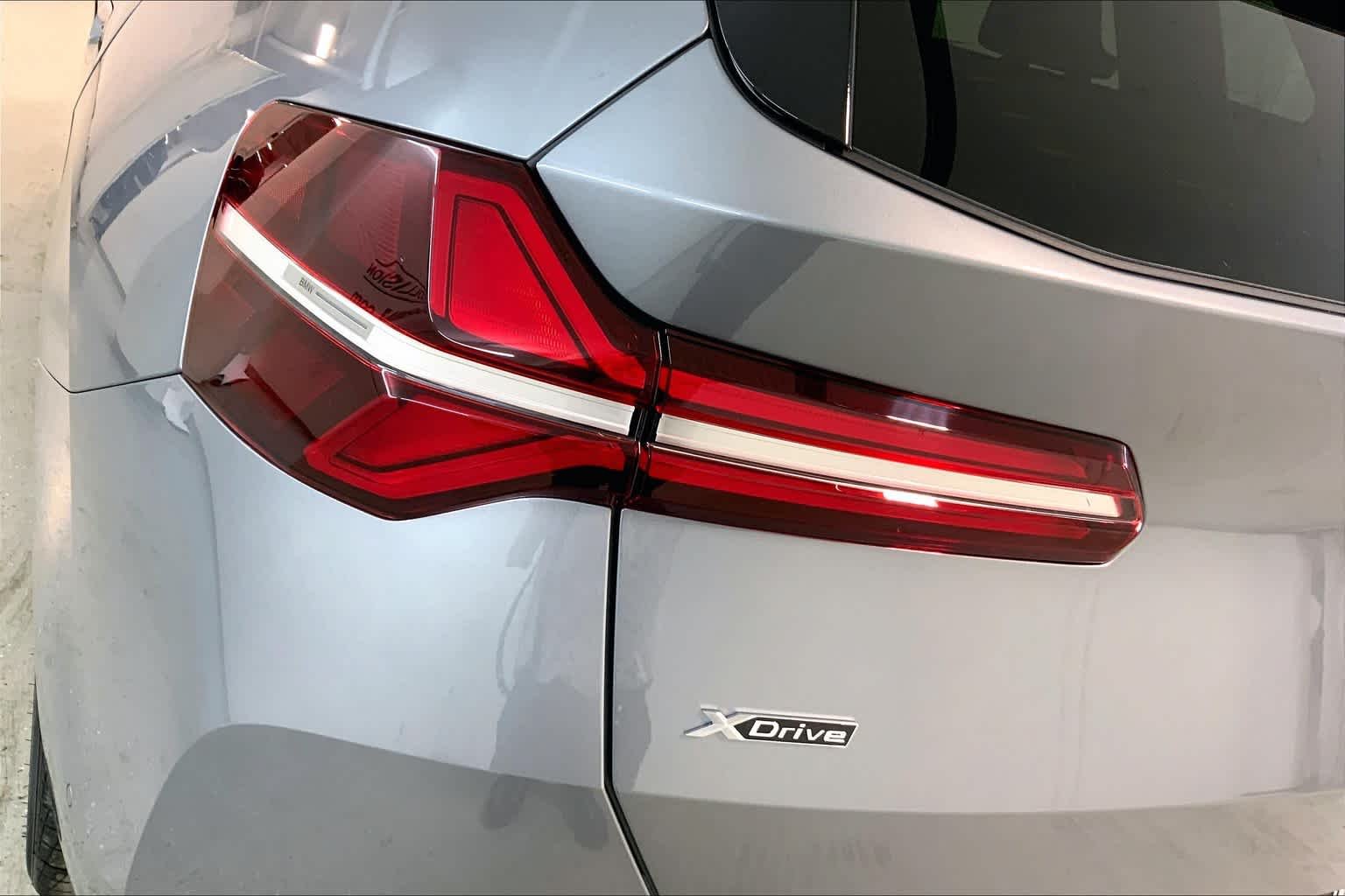 New 2025 C4W/Skyscraper BMW 30 xDrive image 14