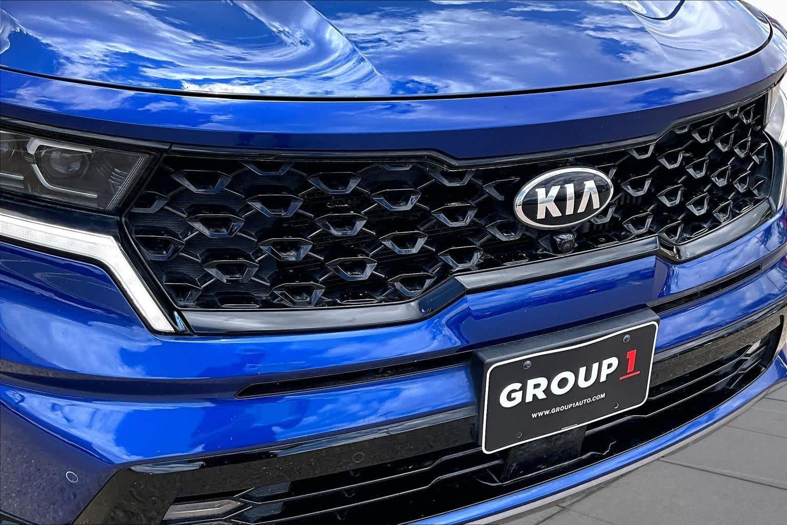 Used 2021 Sapphire Blue Kia SX Prestige image 30