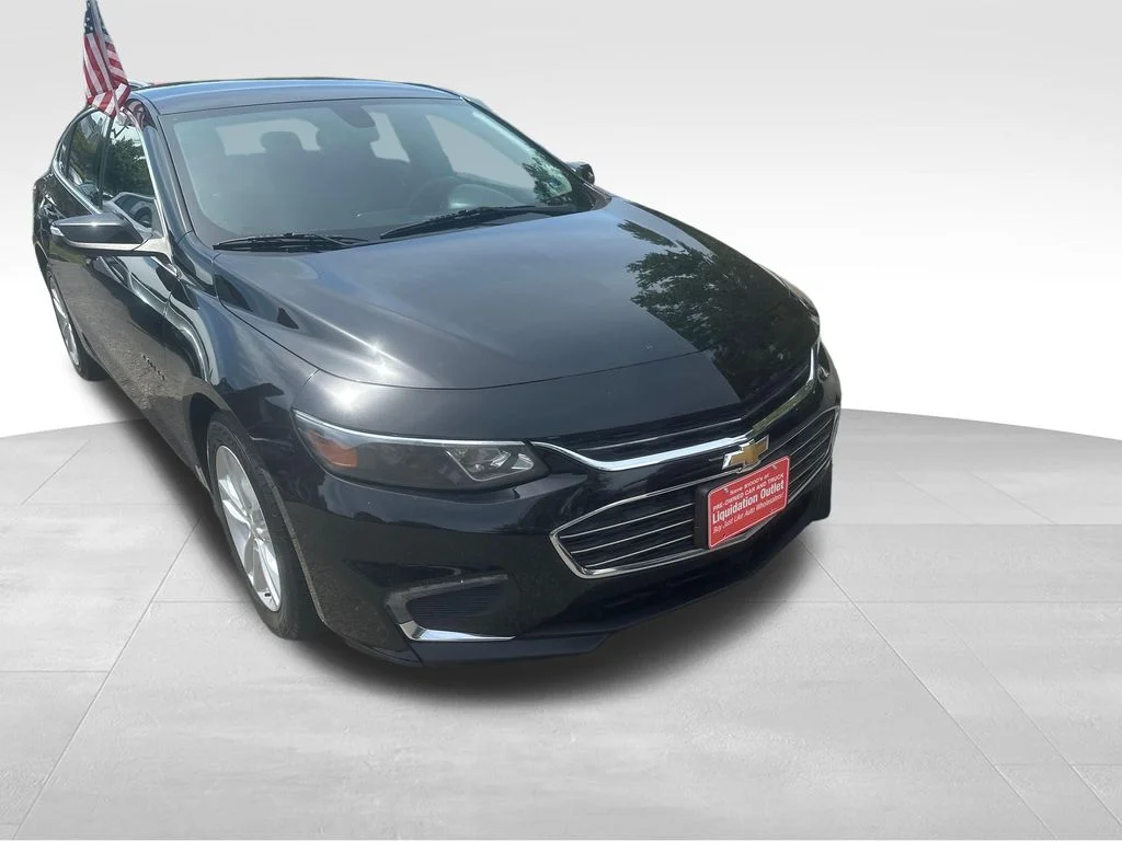 Used 2018 Black Chevrolet LT image 28