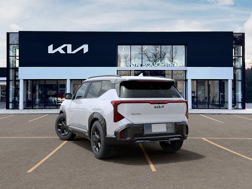 New 2027 Snow White Pearl Kia X-Line S image 4