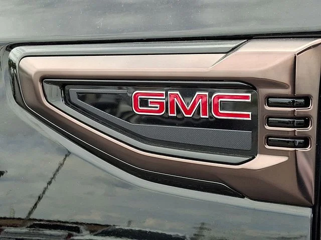 Certified Used 2025 Black GMC AT4 Ultimate image 37