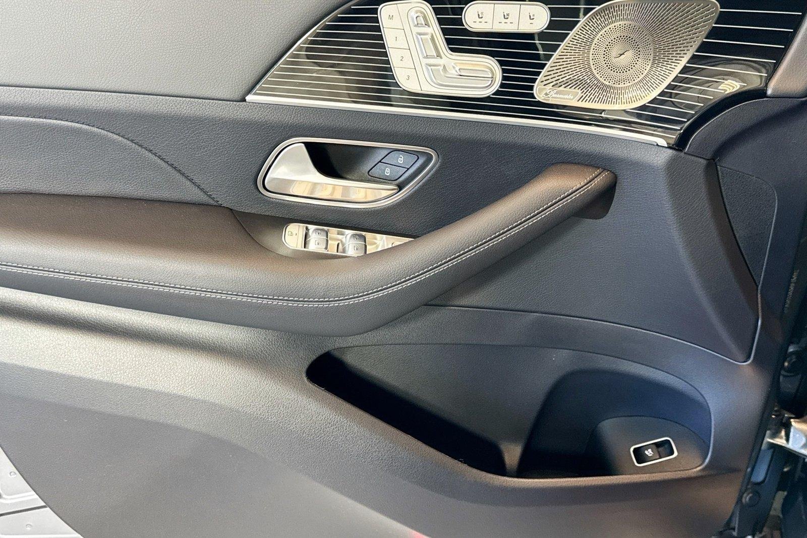 New 2026 Selenite Grey Metallic Mercedes-Benz GLE 450 image 16