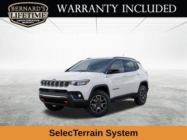 New 2026 Bright White Clear-Coat Exterior Paint Jeep Trailhawk image 1
