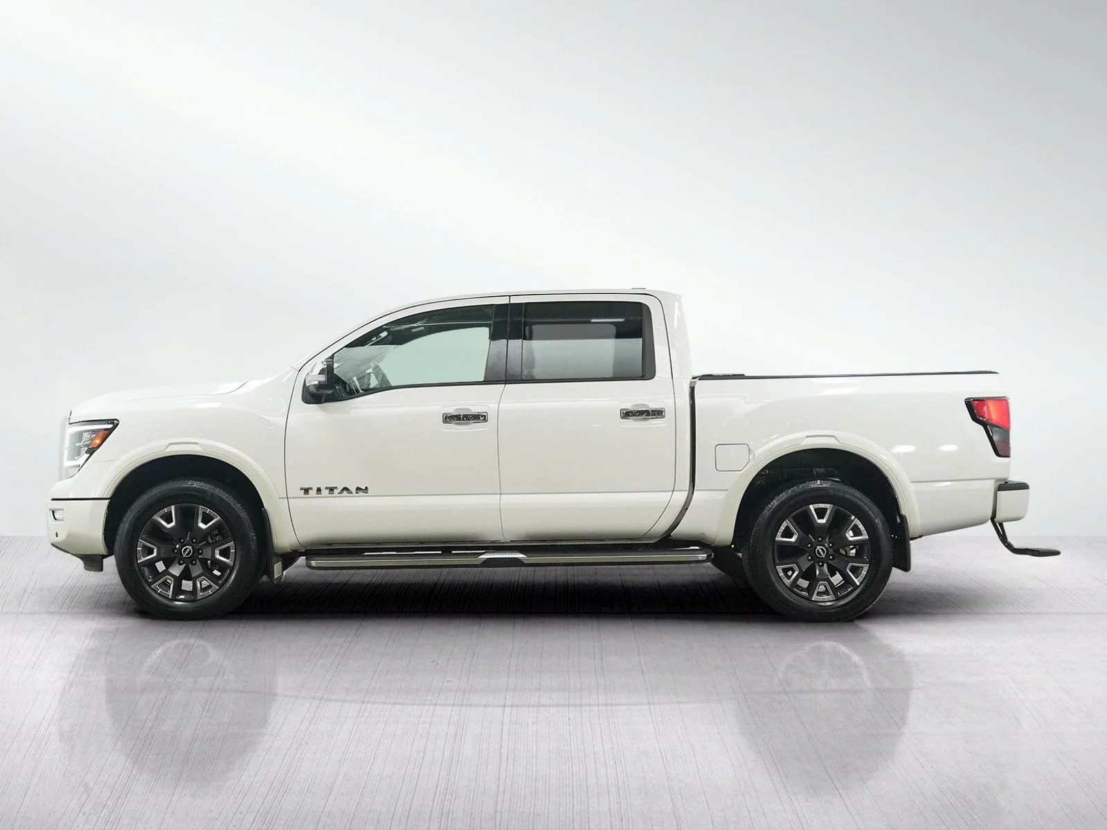 Used 2023 Nissan Titan Platinum Reserve with VIN 1N6AA1ED5PN101743 for sale in Burnsville, Minnesota