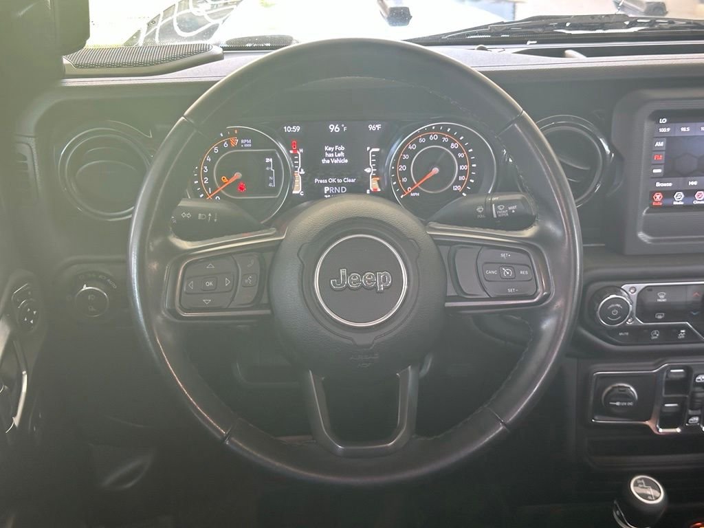 Used 2020 Gray Jeep Altitude image 16