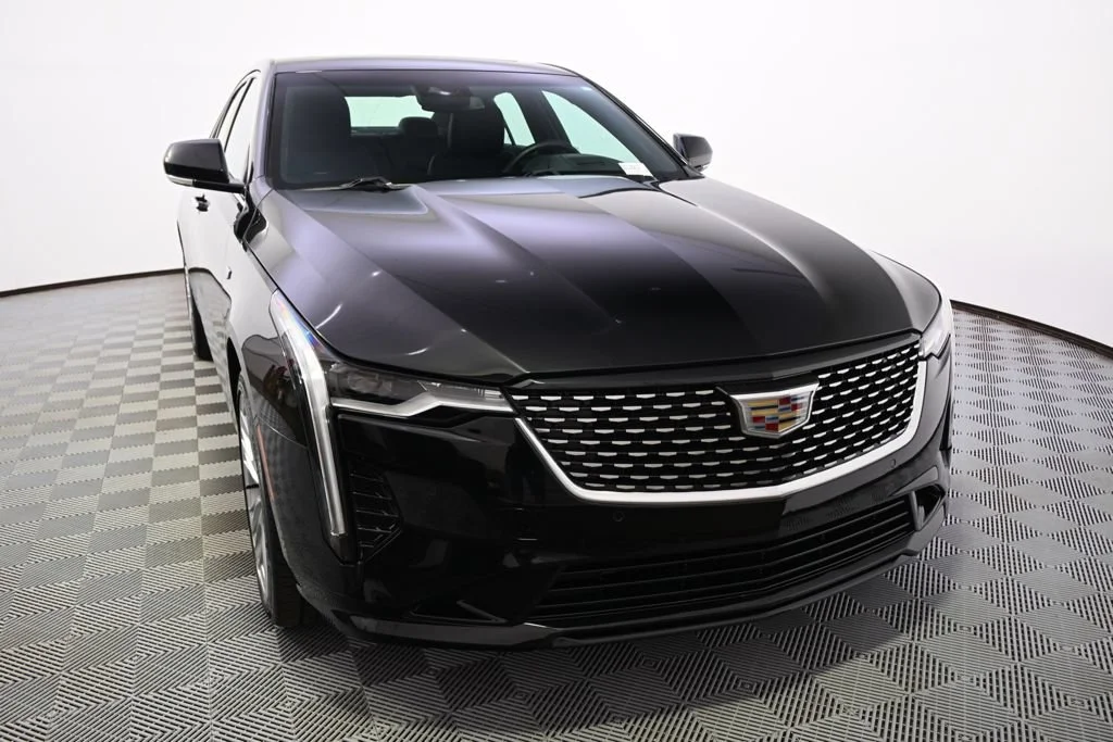 Certified Used 2025 Black Raven Cadillac Premium Luxury image 9