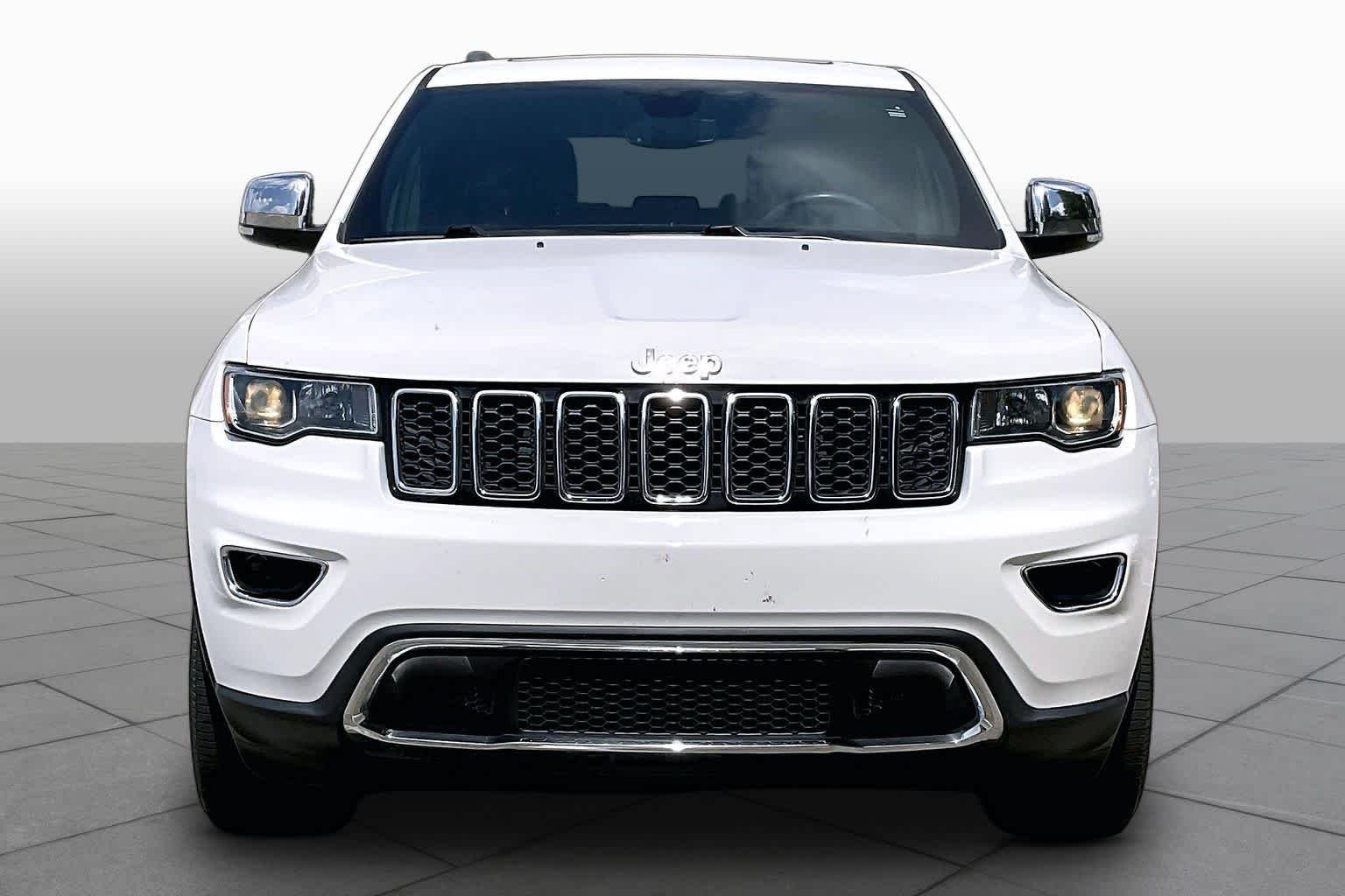 Used 2021 Bright White Clearcoat Jeep Limited image 4