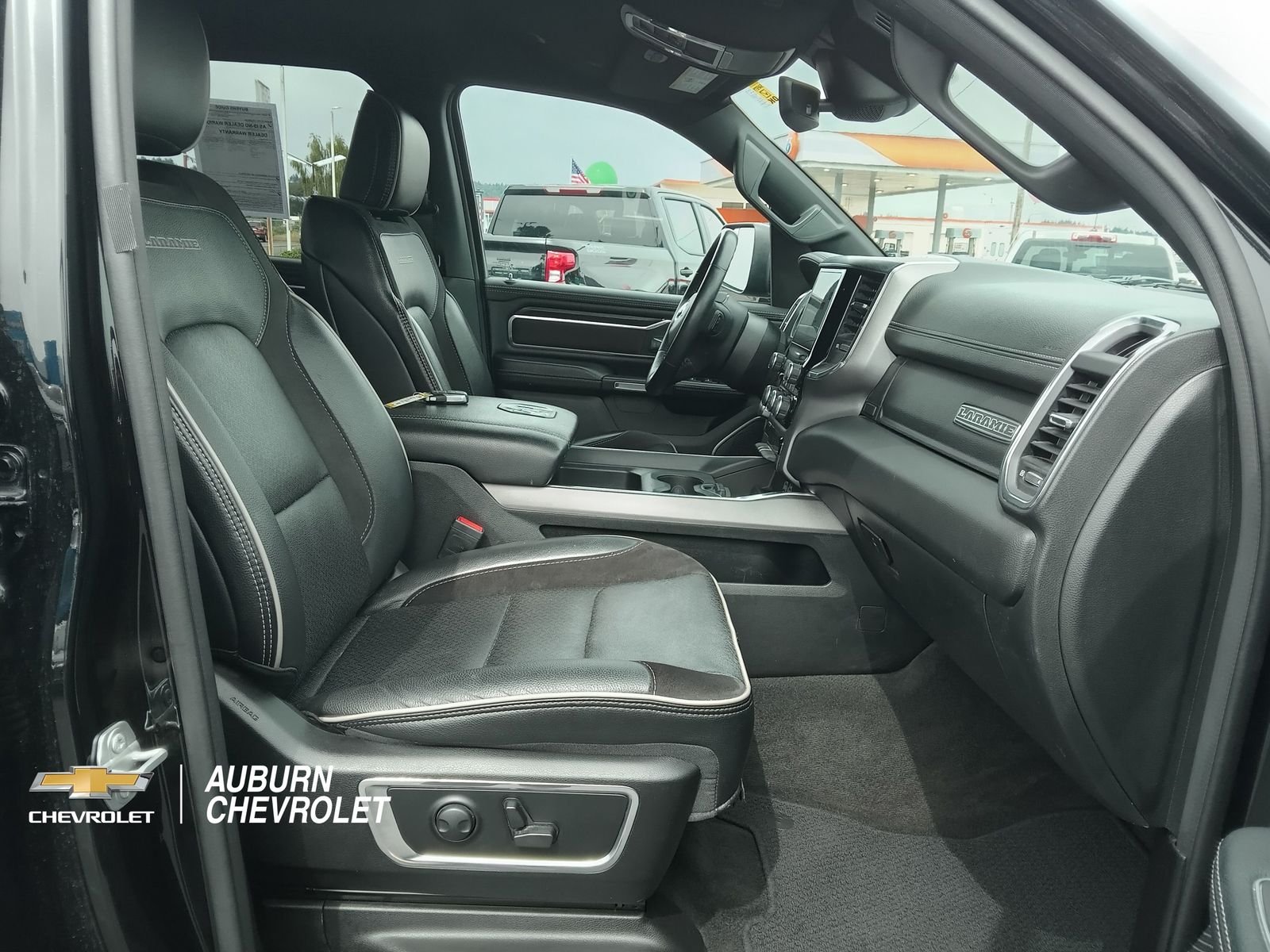 2024 RAM Ram 1500 Pickup Laramie - Photo 24