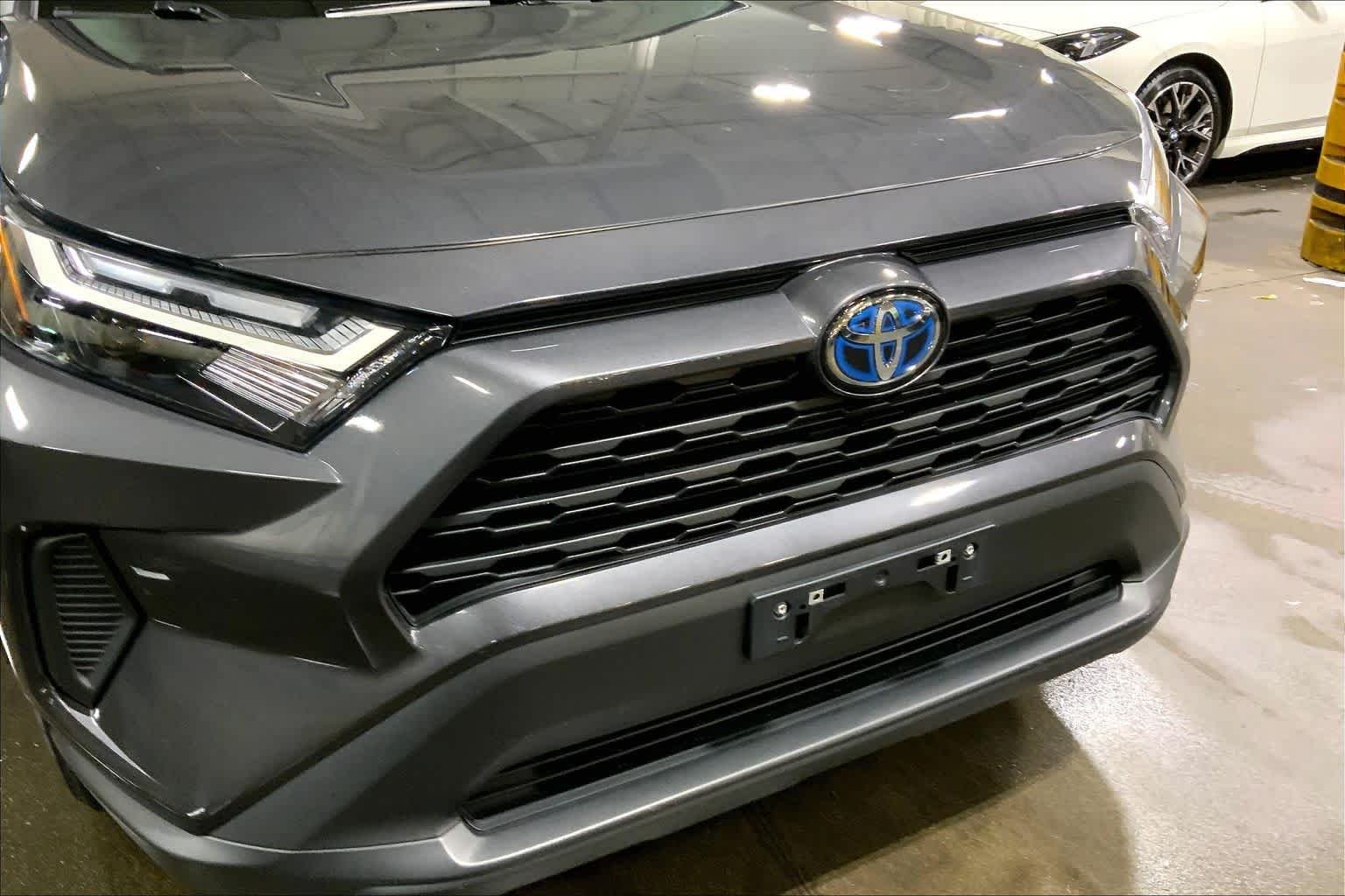 Used 2024 Magnetic Gray Metallic Toyota Hybrid XLE image 30