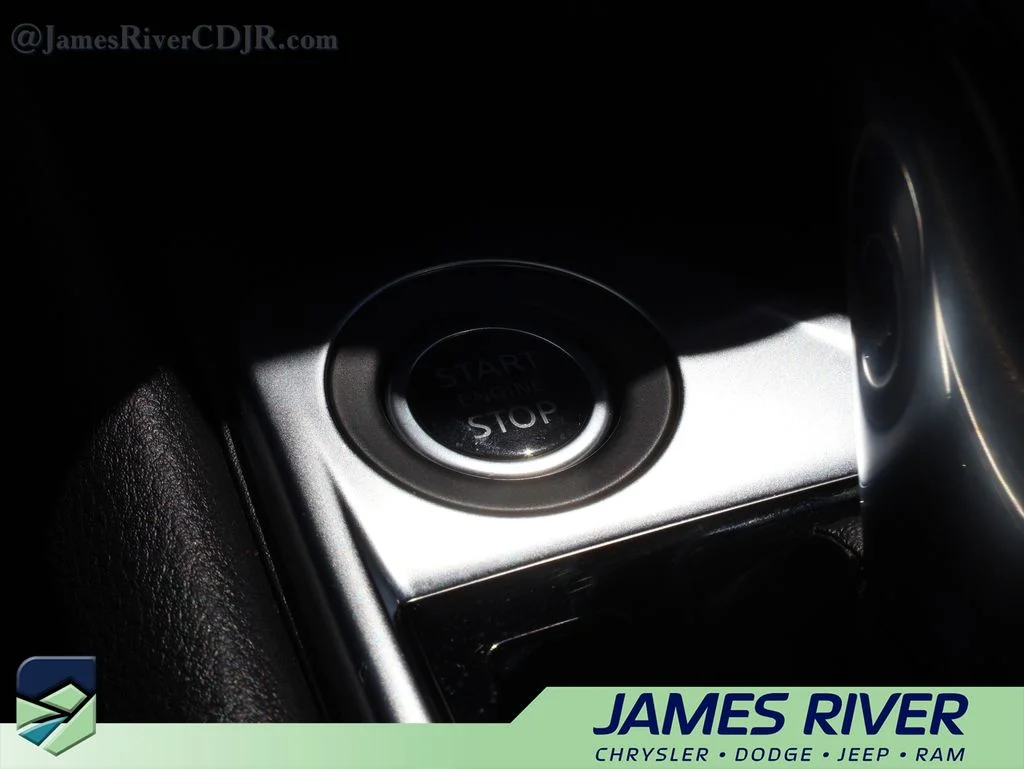 Used 2024 Gray Nissan SV image 31