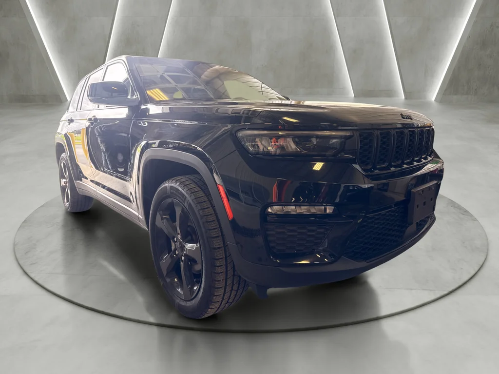 Used 2023 Black Jeep Limited image 1