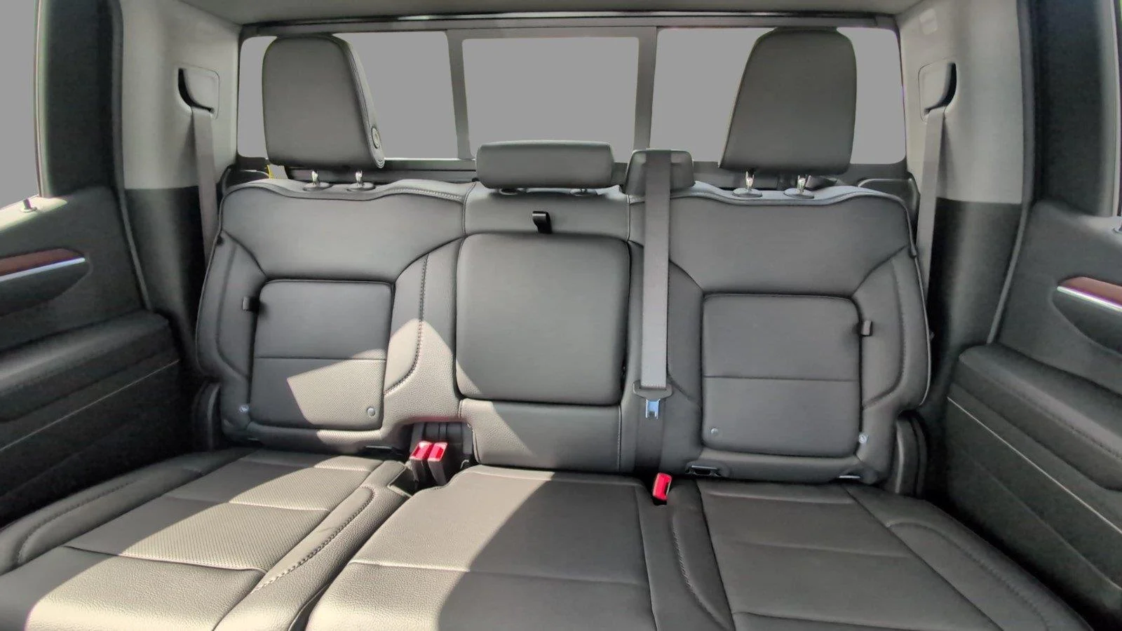 New 2026 Sterling Metallic GMC Denali image 33