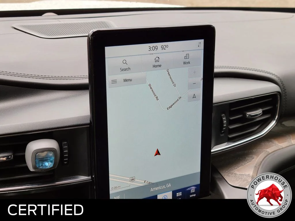 Used 2020 White Ford Platinum image 27