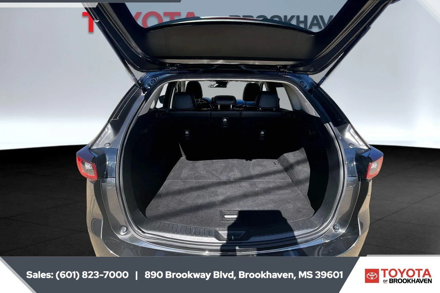 Used 2025 Machine Gray Metallic Mazda 2.5 S Select Package image 21