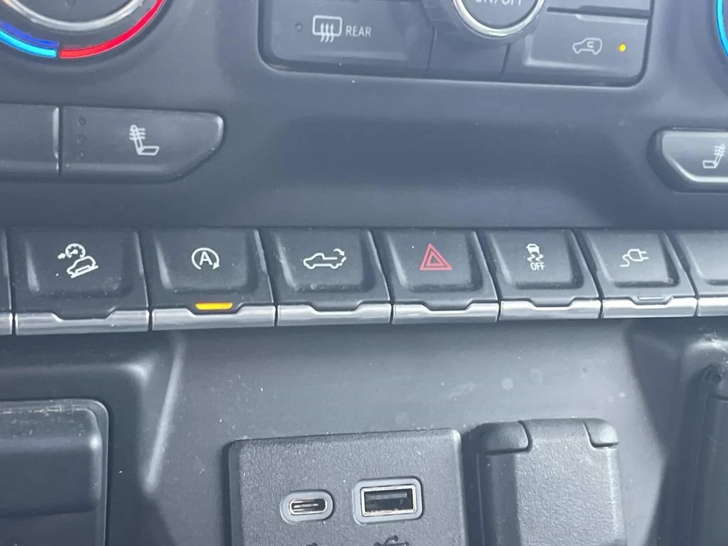 Used 2021 NORTHSKY BLUE METALLIC Chevrolet RST image 18