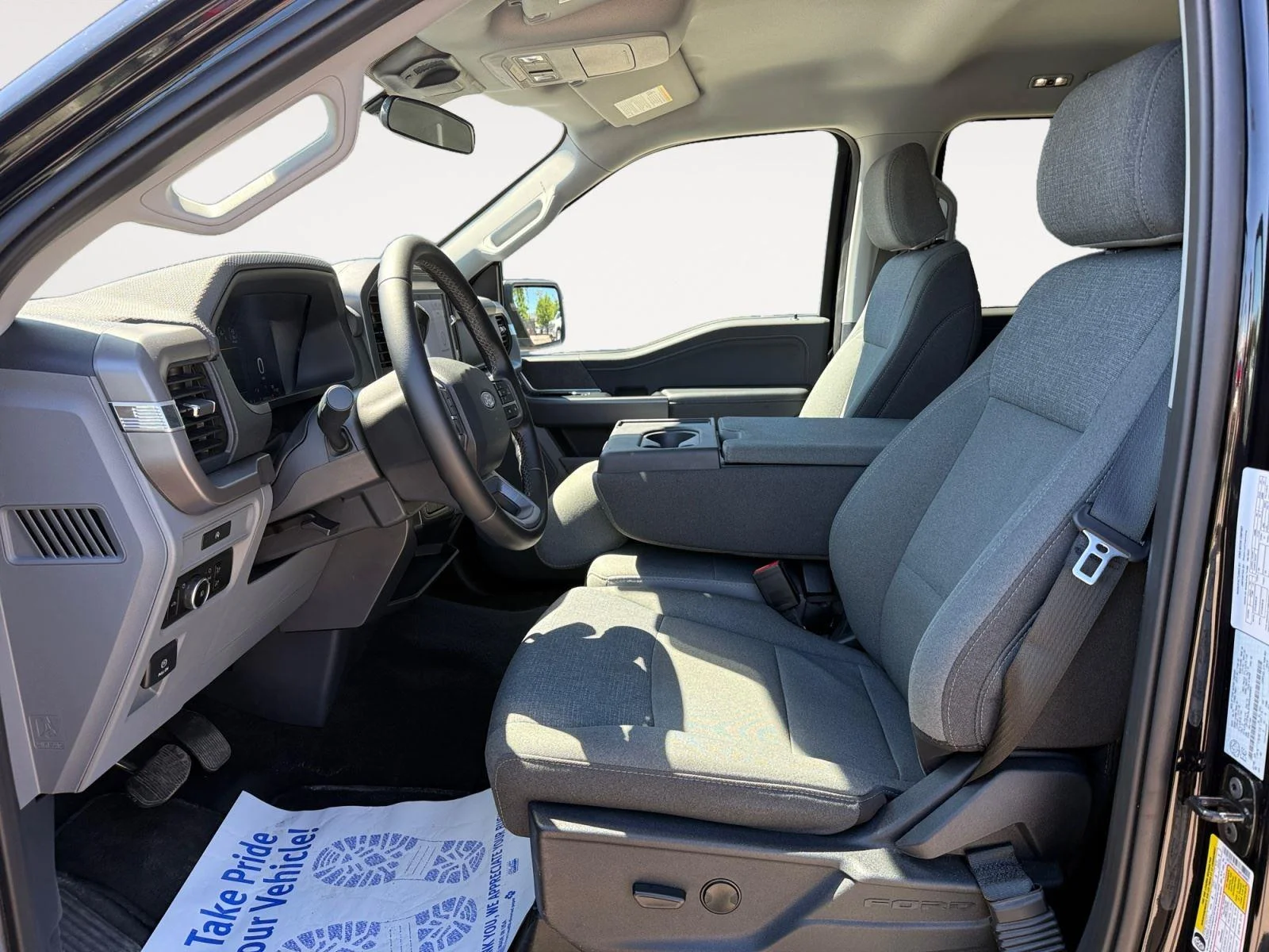 Used 2025 Agate Black Ford XLT image 10