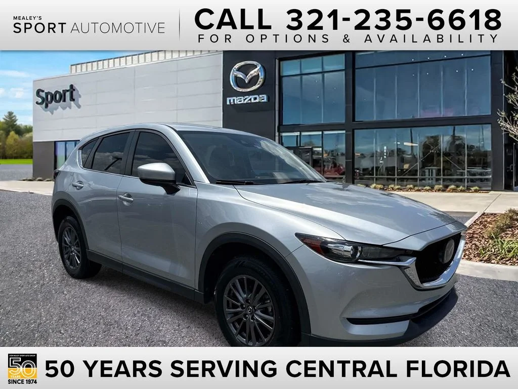 2021 Mazda CX-5 Touring Auto's photo
