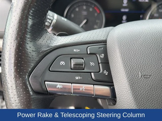 Used 2023 White Cadillac Sport image 22