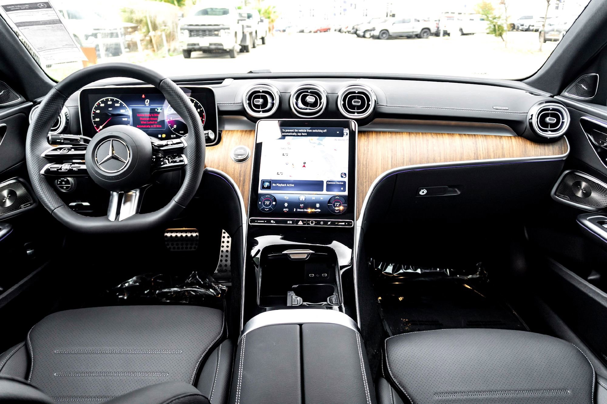 2025 Mercedes-Benz C-Class Sedan C 300 - Photo 29