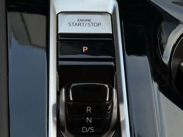 New 2026 White Volkswagen 2.0T SE w/Technology image 16