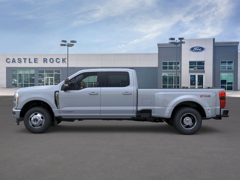 New 2026 Glacier Gray Metallic Tri-Coat Ford F-350® Lariat® image 3