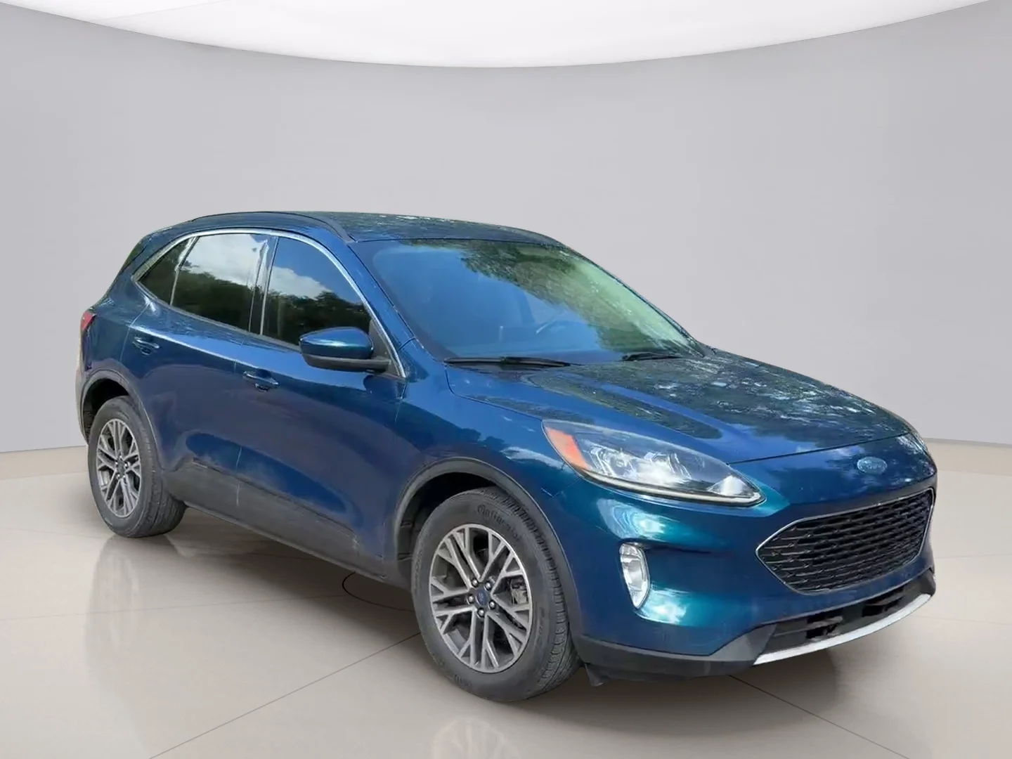 Used 2020 Blue Ford SEL image 7