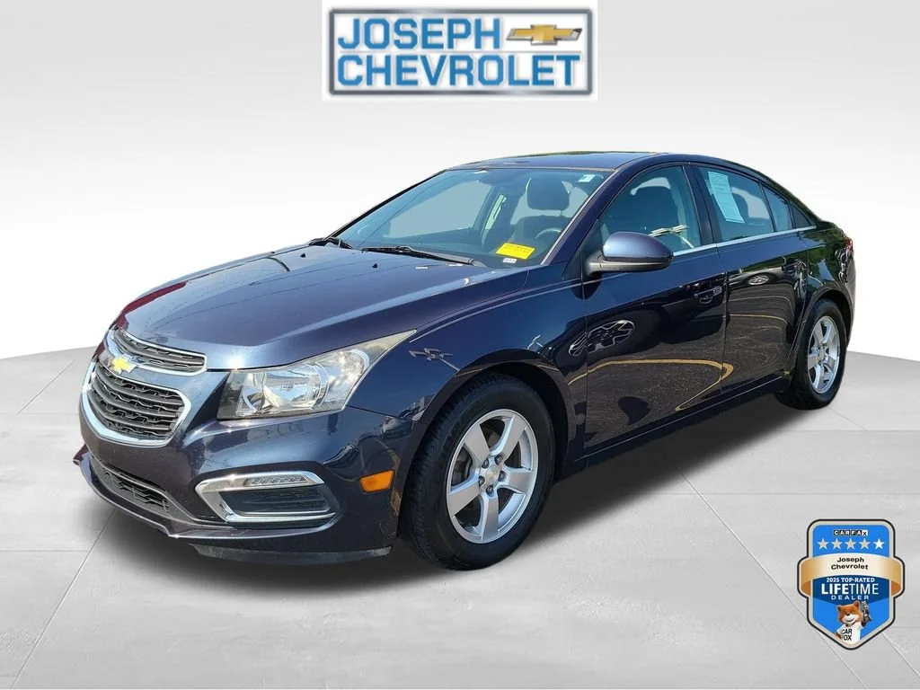 Used 2015 Chevrolet Cruze 1LT with VIN 1G1PC5SB4F7156729 for sale in Cincinnati, OH