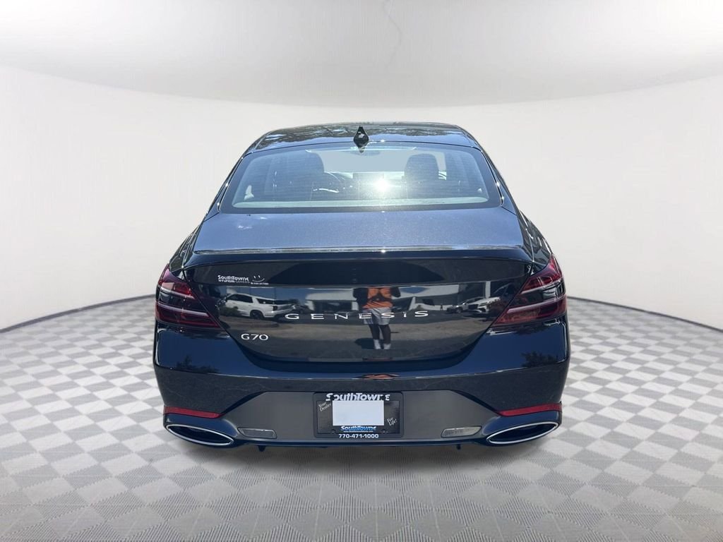 Used 2025 Black Genesis 2.5T image 6