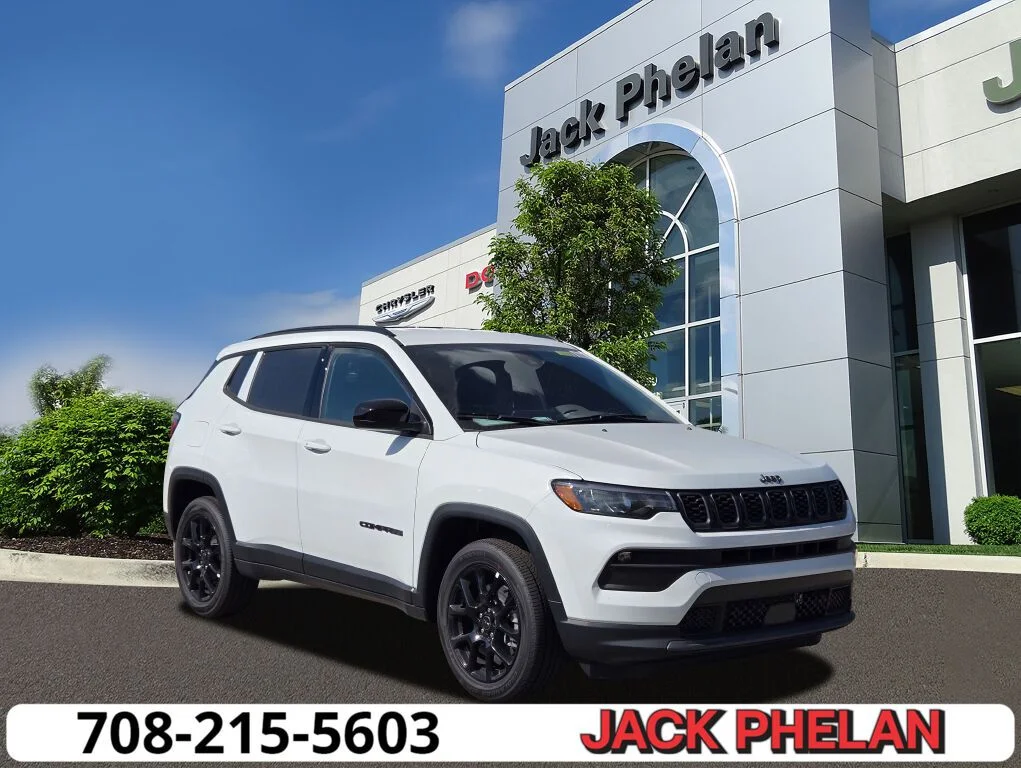 New 2026 Bright White Clearcoat Jeep Latitude image 1