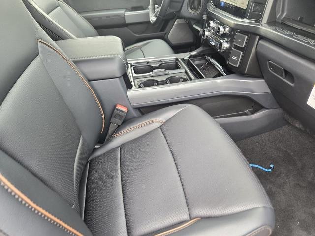 New 2026 Carbonized Gray Metallic FORD F-250® Lariat® image 29