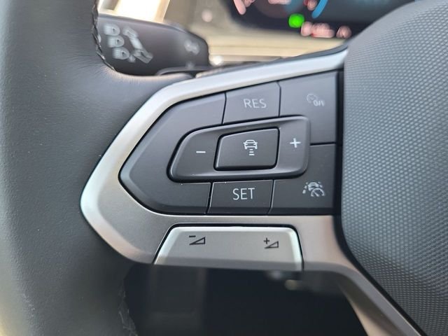 New 2026 Black Volkswagen 2.0T SEL Premium R-Line image 22