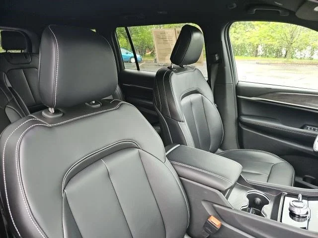 2024 Jeep Grand Cherokee L Limited - Photo 11