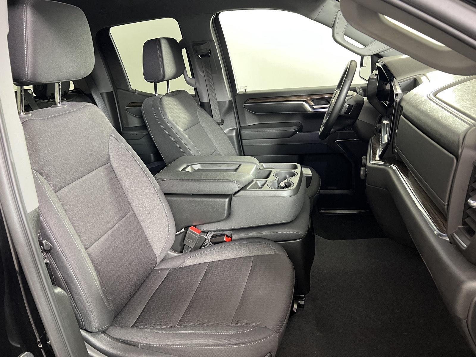 Used 2024 Black Chevrolet LT image 21