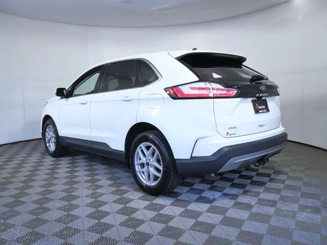 Used 2024 White Ford SEL image 6