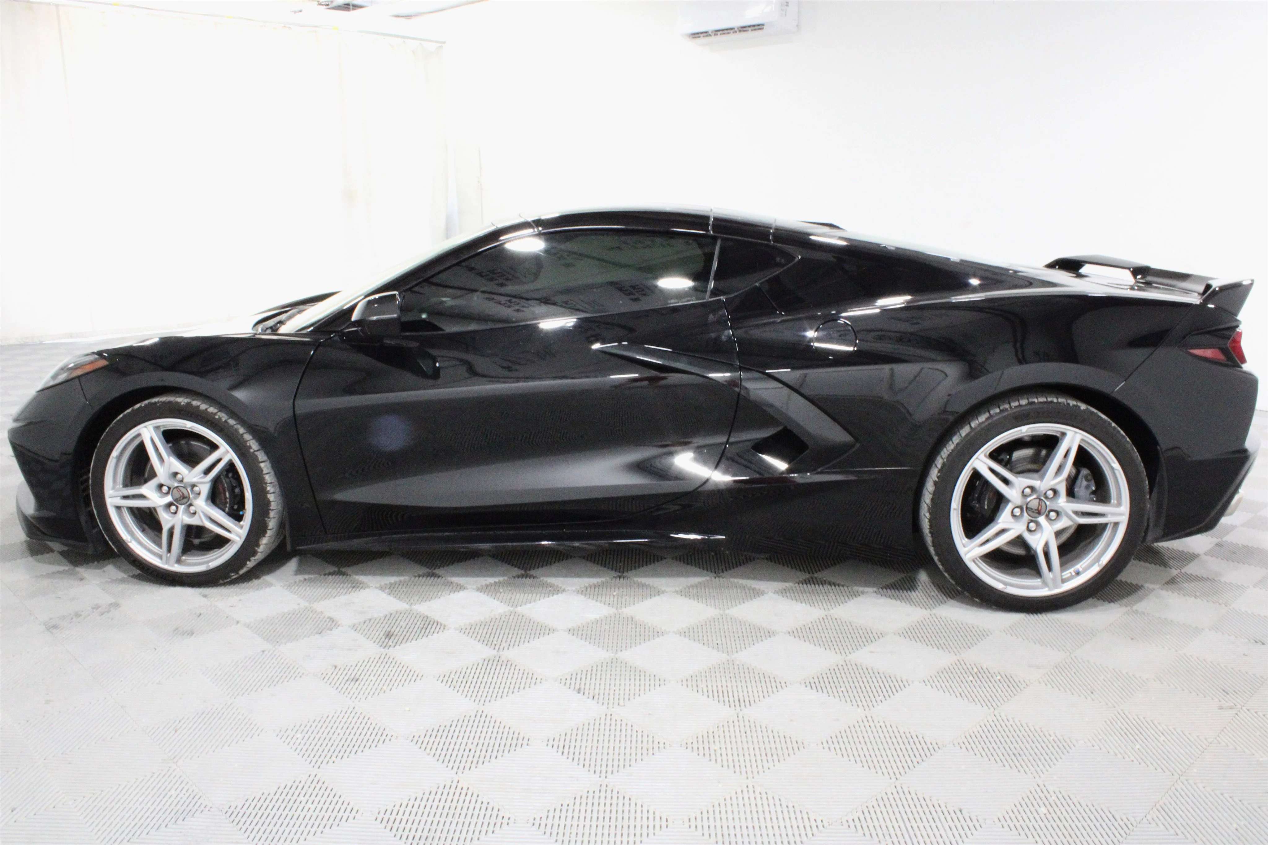 2023 Chevrolet Corvette 2LT - Photo 27