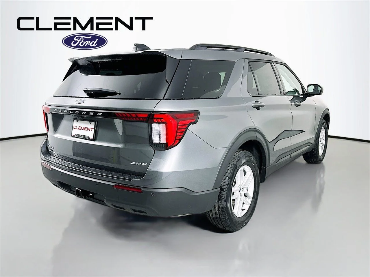 New 2026 Gray Ford Active image 6