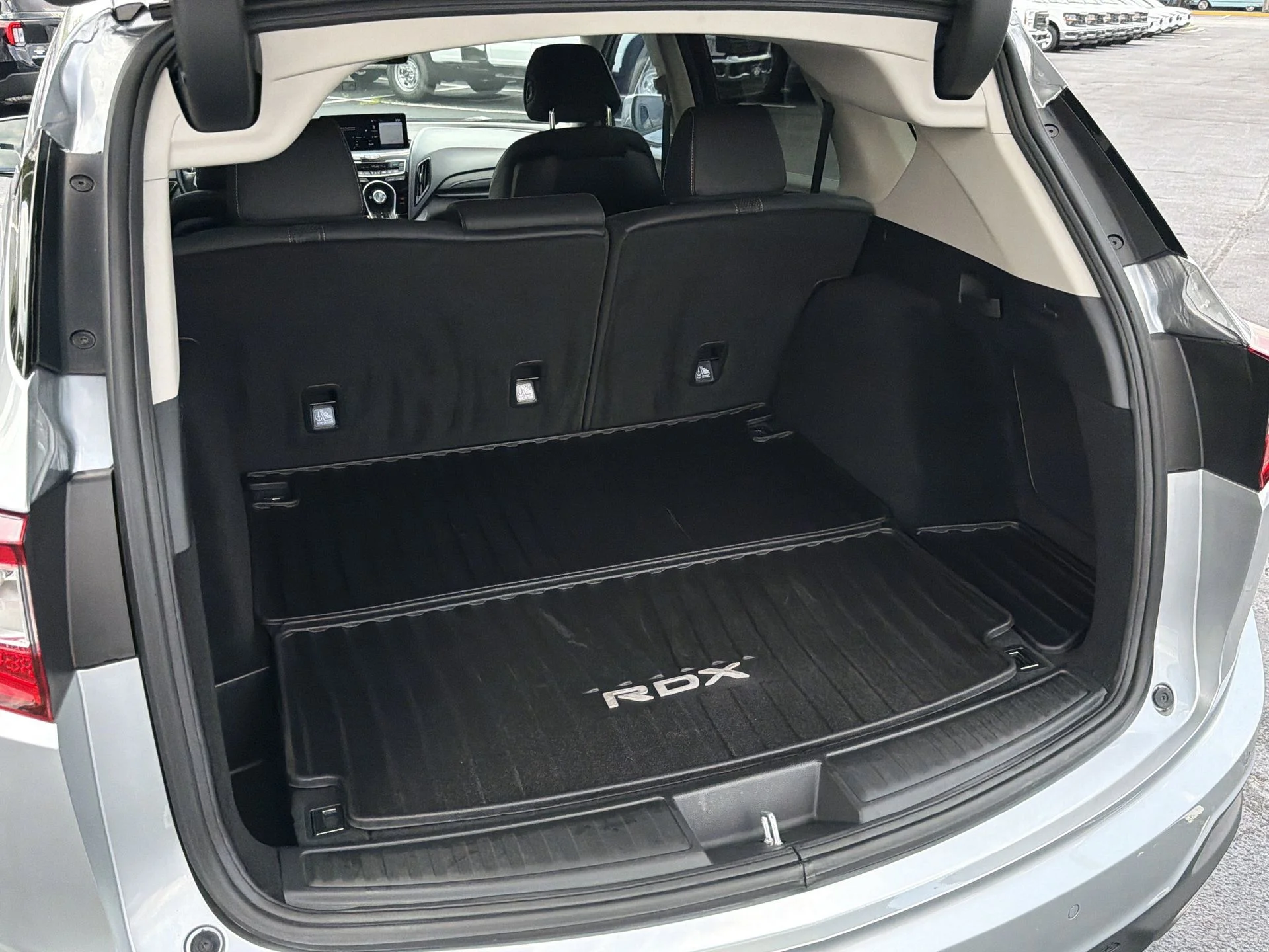 Certified Used 2023 Silver Acura Technology Package image 28